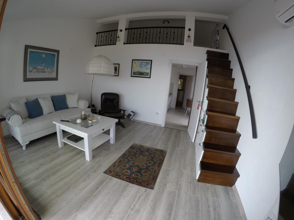 Ferienwohnung Loft Infinity Petrovac na moru Exterior foto