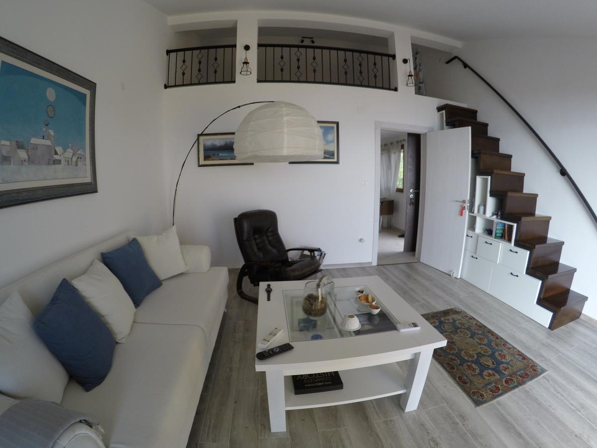 Ferienwohnung Loft Infinity Petrovac na moru Exterior foto